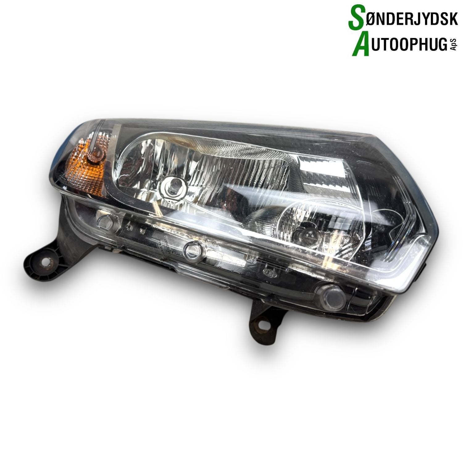 Dacia Sandero Ll Forlygte Med OEM Nr. 260107615R Fra Dacia Ophugger