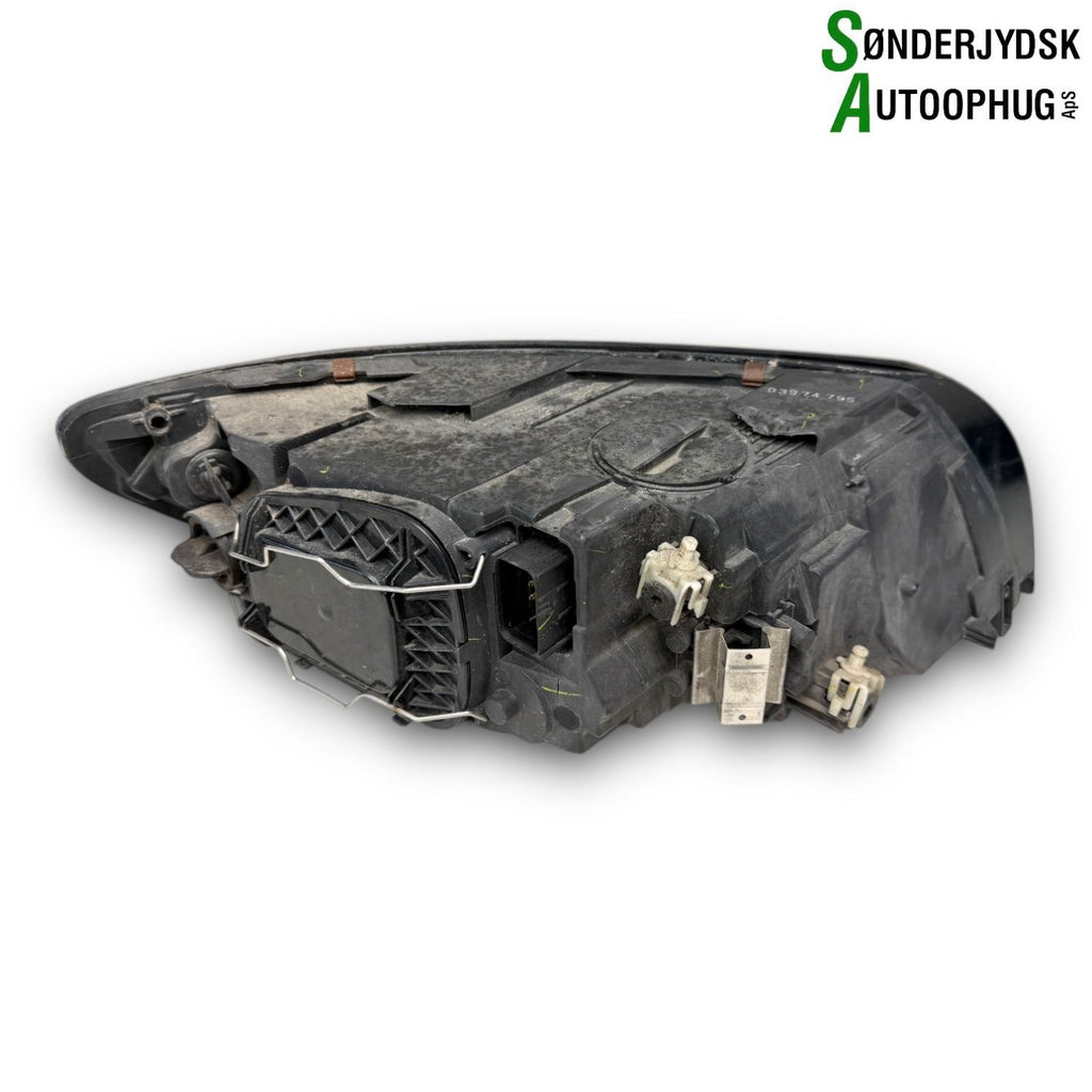 Volvo S40/V50 Forlygte Med OEM Nr. 32206141 Fra Volvo Ophugger