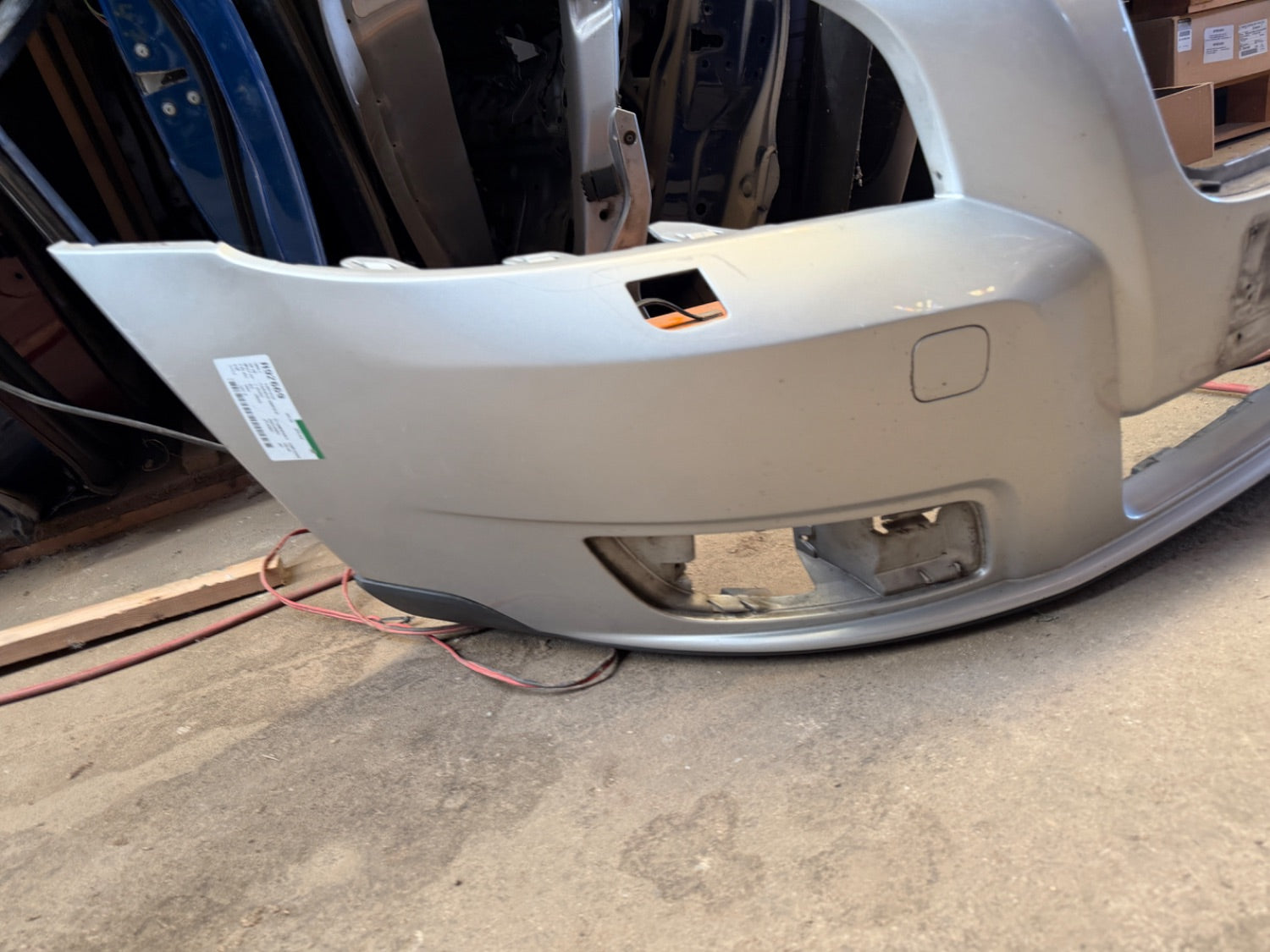 Volvo S40/V50 Forkofanger Med OEM Nr. 39858366 Fra Volvo Ophugger