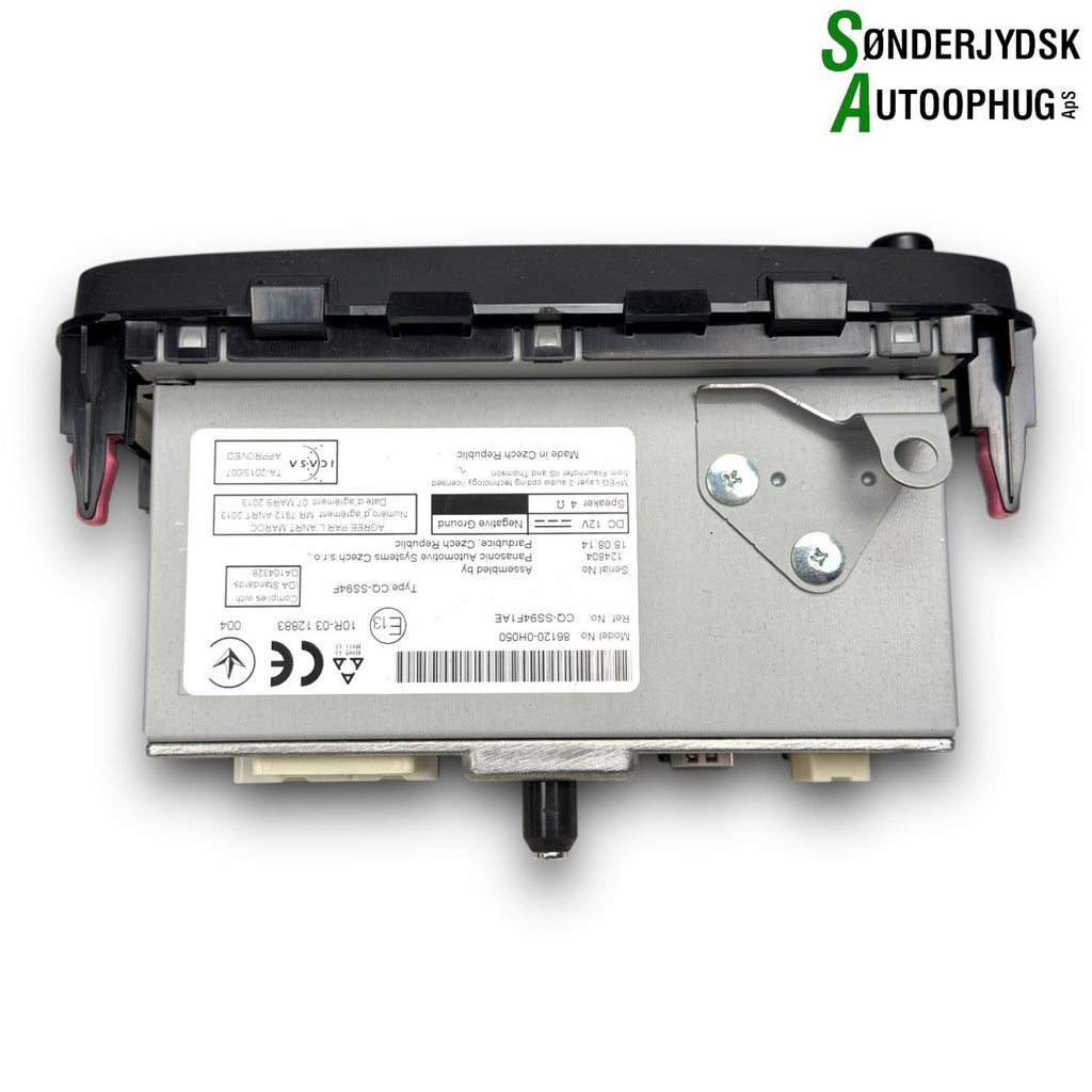 Peugeot 108 Radio Med OEM Nr. 861200H050 Fra Peugeot Ophugger