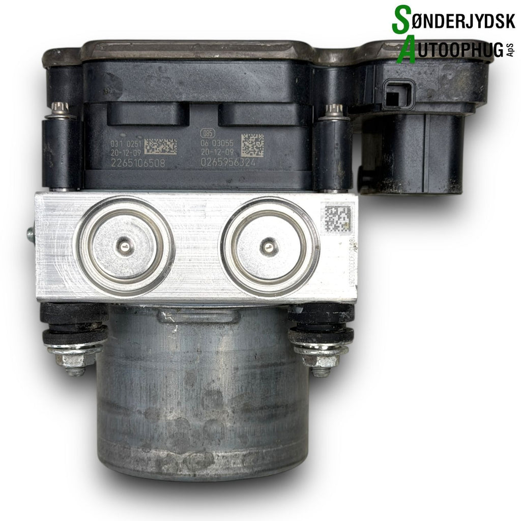 Skoda Fabia ABS Pumpe Med OEM Nr. 2265106508 Fra Skoda Ophugger