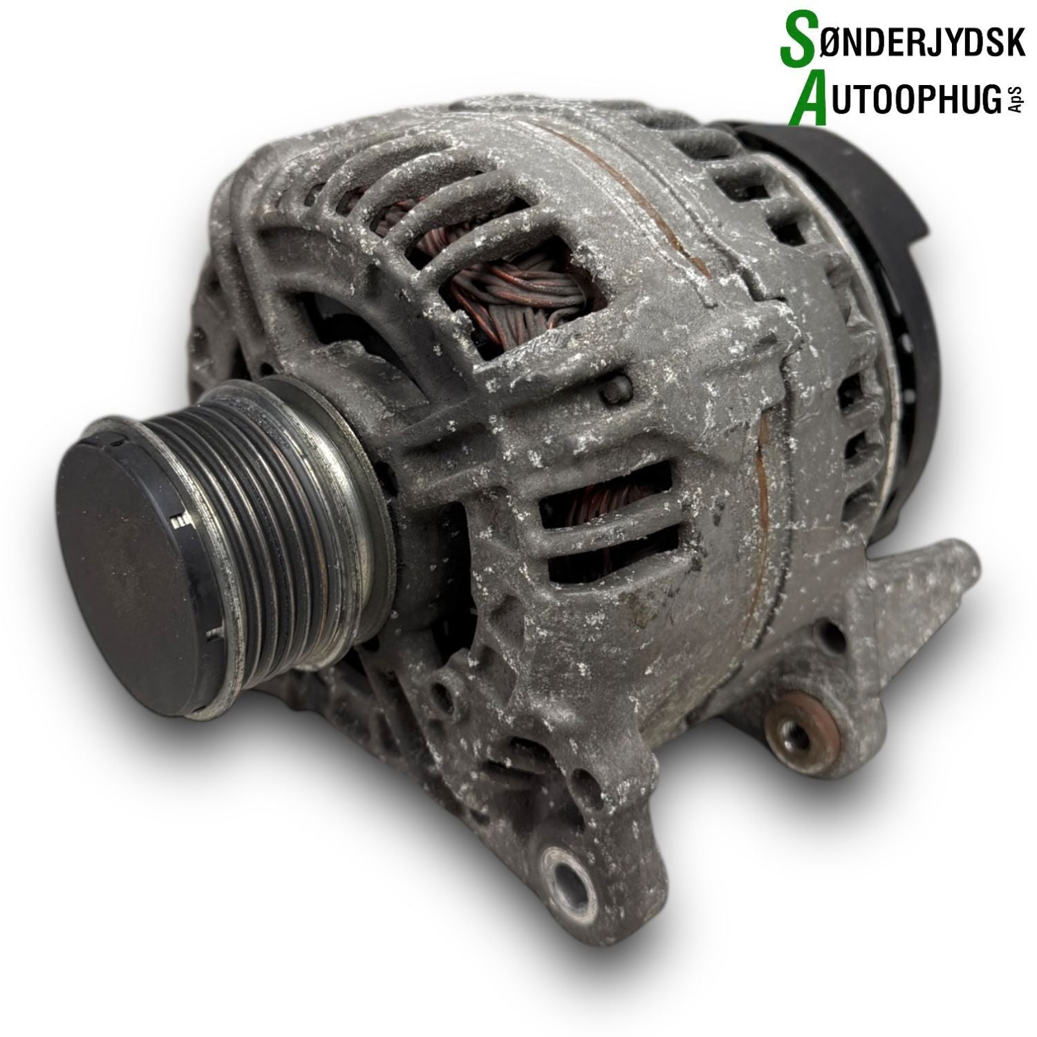 Audi A4 Generator Med OEM Nr. 06F903023JX Fra Audi Ophugger