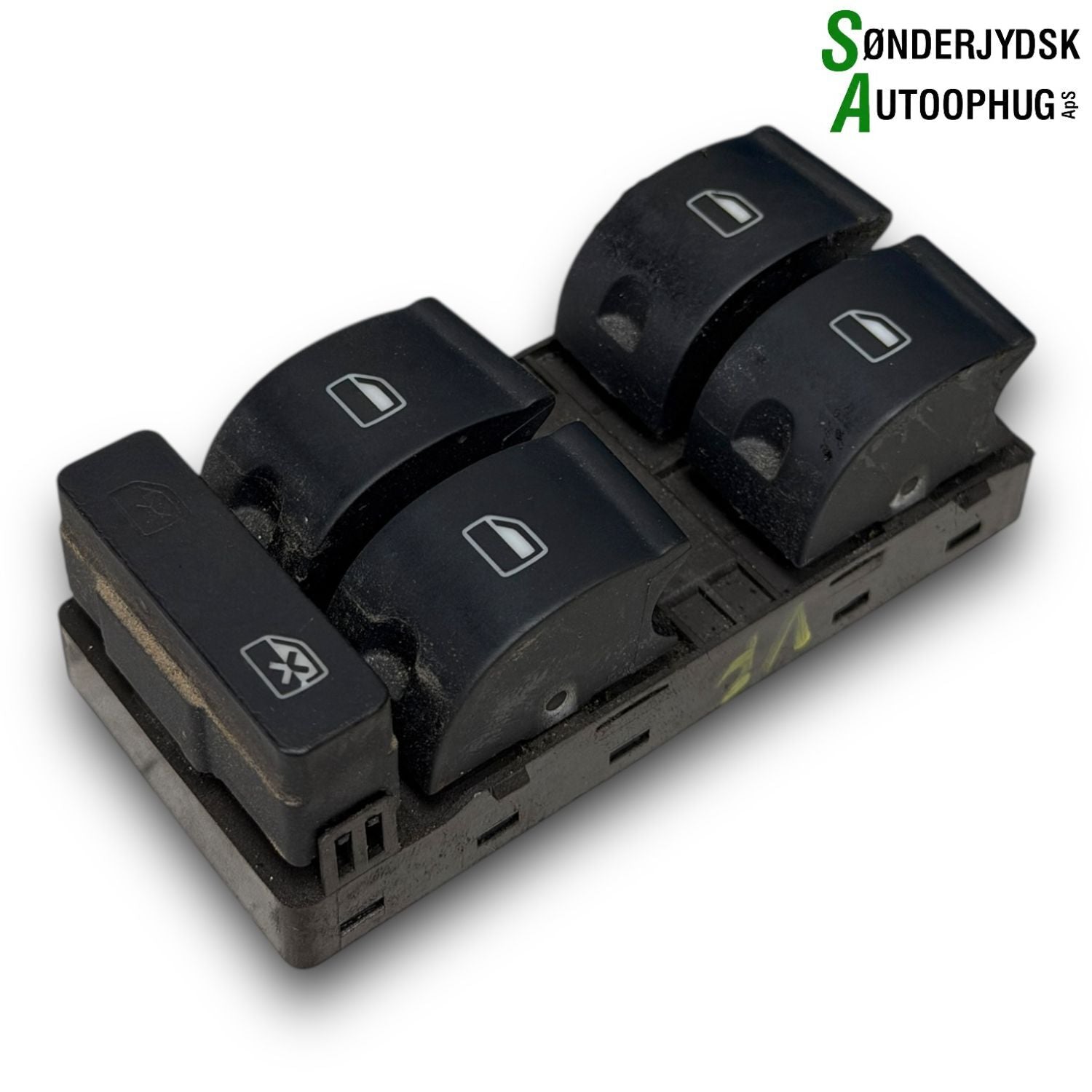 Audi A4 Kontakt Rudehejs Med OEM Nr. 8E0959851D Fra Audi Ophugger