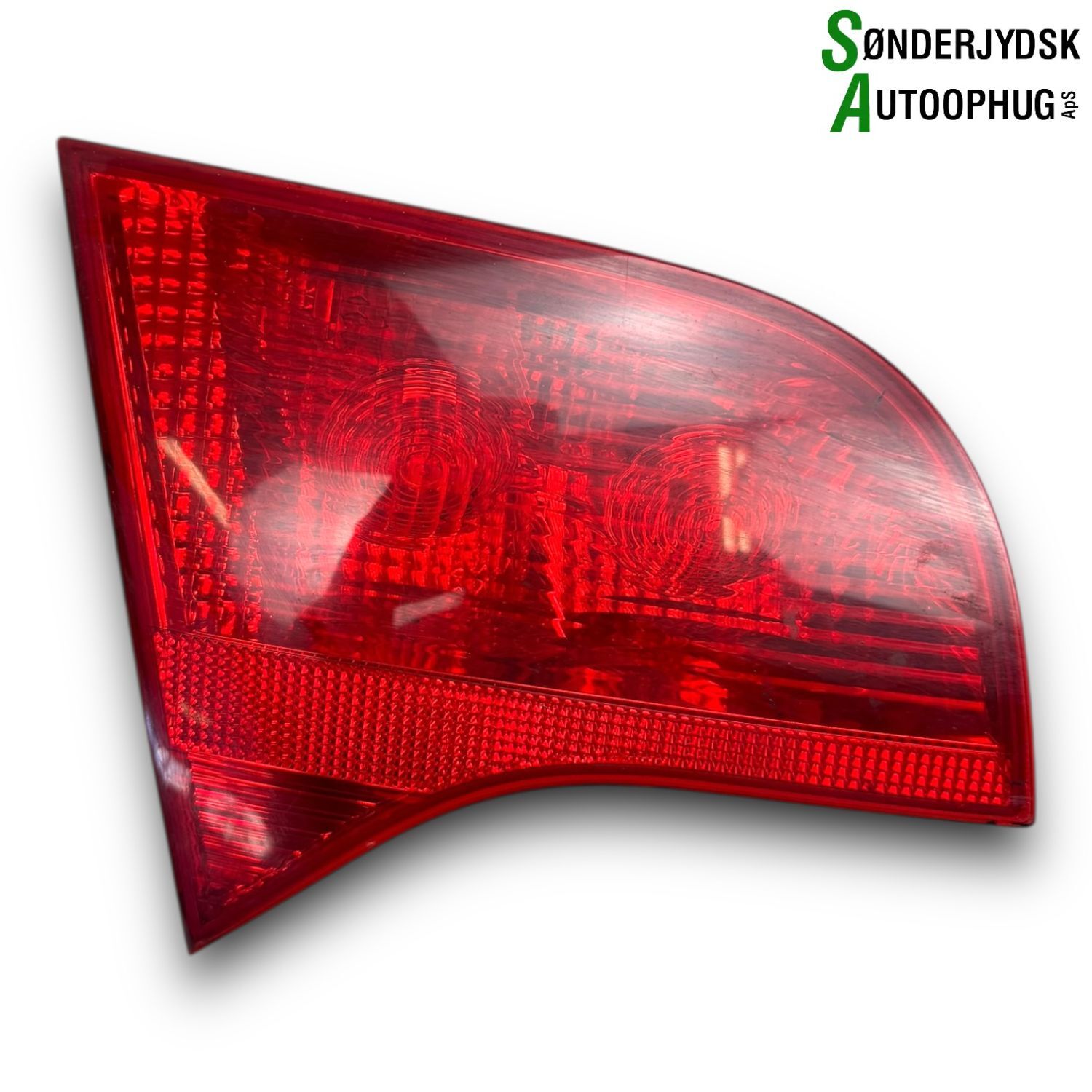 Audi A4 Baglygte Med OEM Nr. 8E9945093A Fra Audi Ophugger