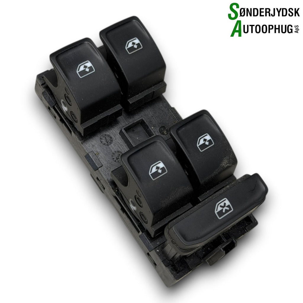 VW Golf 7 Au Kontakt Rudehejs Med OEM Nr. 5G0959857D Fra VW Ophugger