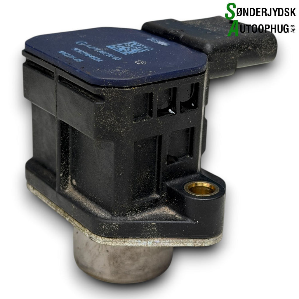 Mercedes-Benz Mercedes C W205 Vacuum Ventil Med OEM Nr. A2709820503 Fra Mercedes-Benz Ophugger