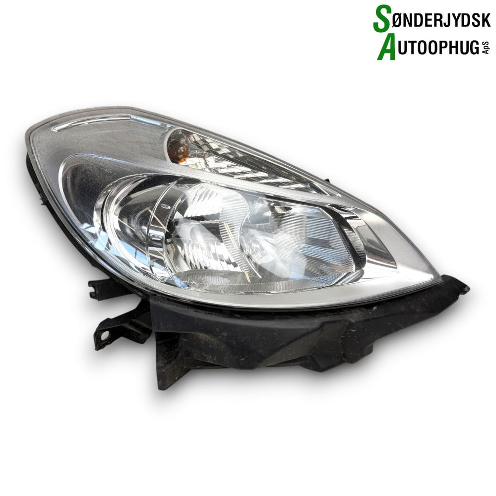 Renault Clio 3 Forlygte Med OEM Nr. 260100203R Fra Renault Ophugger