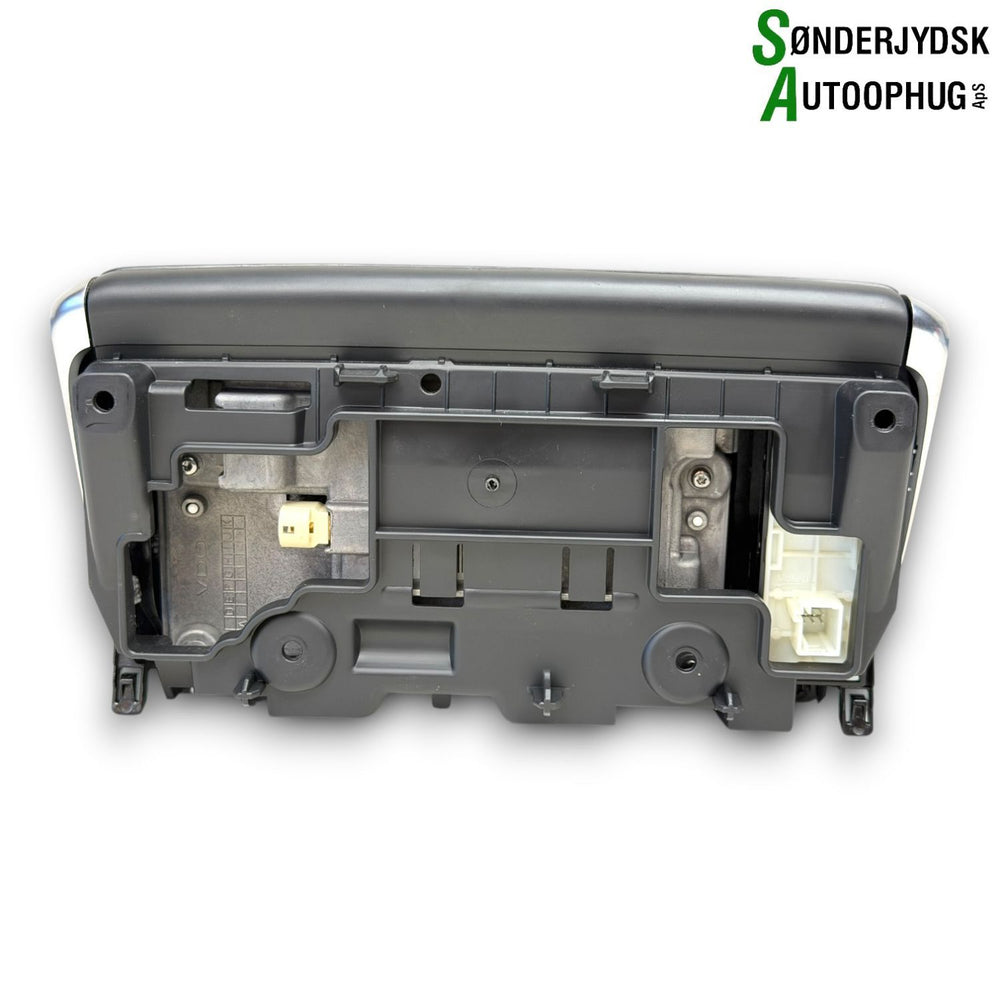Peugeot 208 Radio, Multi Display Med OEM Nr. 9805301780 Fra Peugeot Ophugger