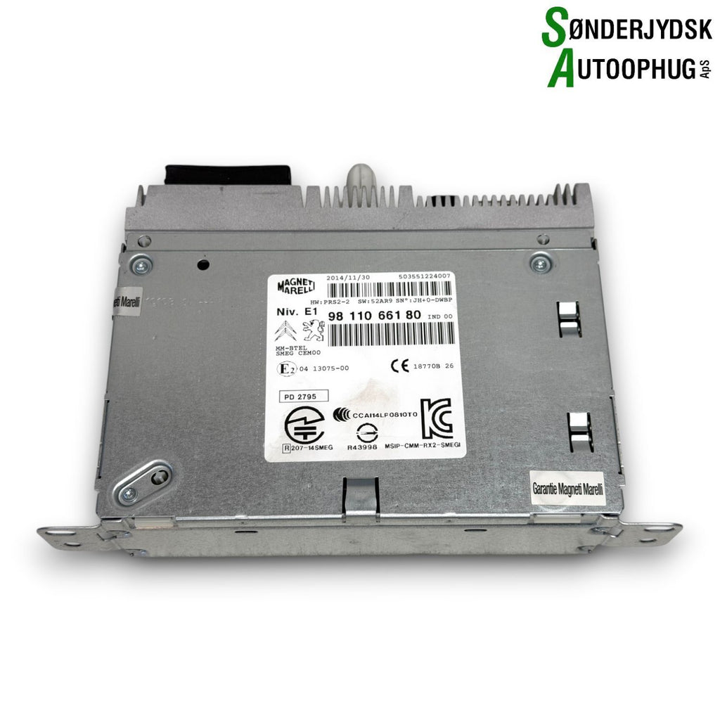 Peugeot 208 Radio Med OEM Nr. 9811066180 Fra Peugeot Ophugger