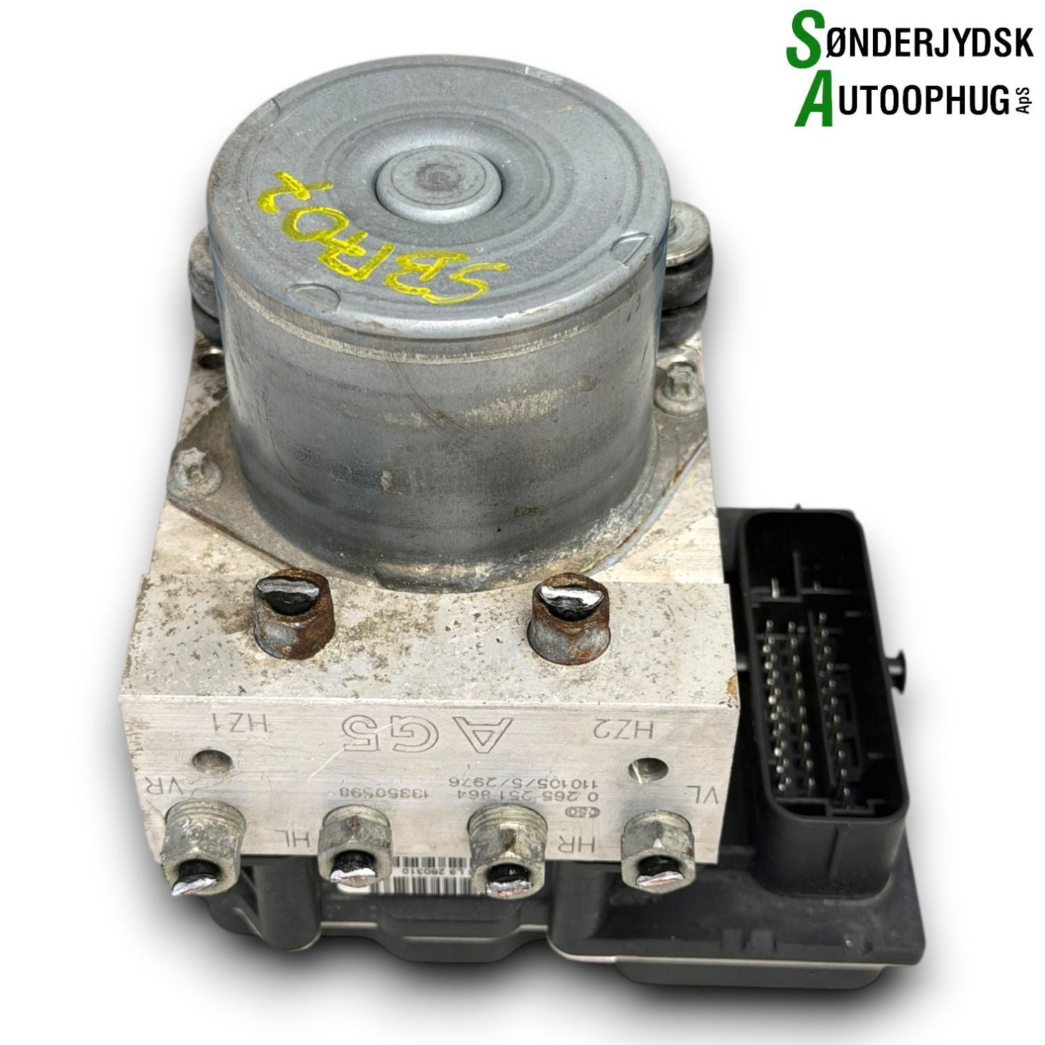 Opel Corsa D ABS Pumpe Med OEM Nr. 13350598 Fra Opel Ophugger
