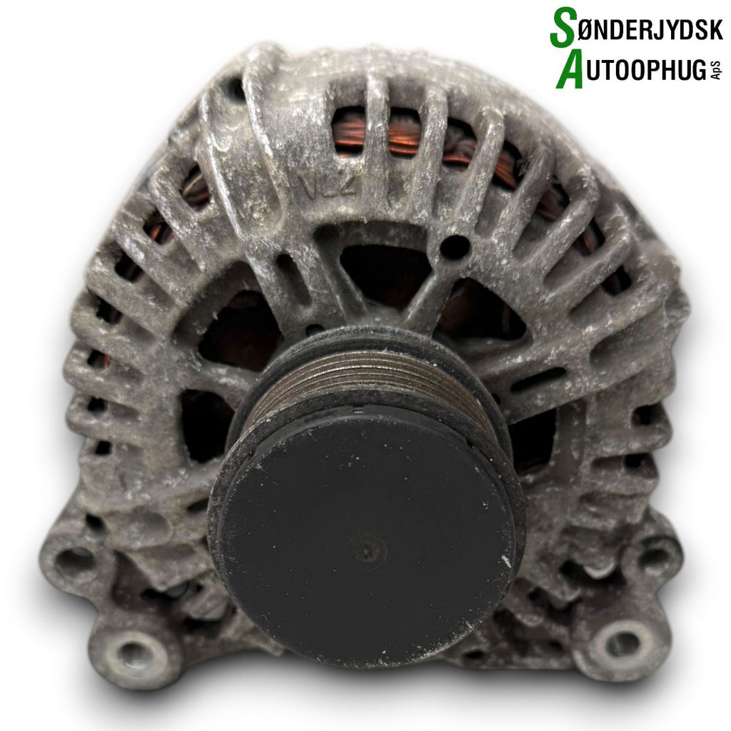 Skoda Octavia Generator Med OEM Nr. 06F903023AX Fra Skoda Ophugger