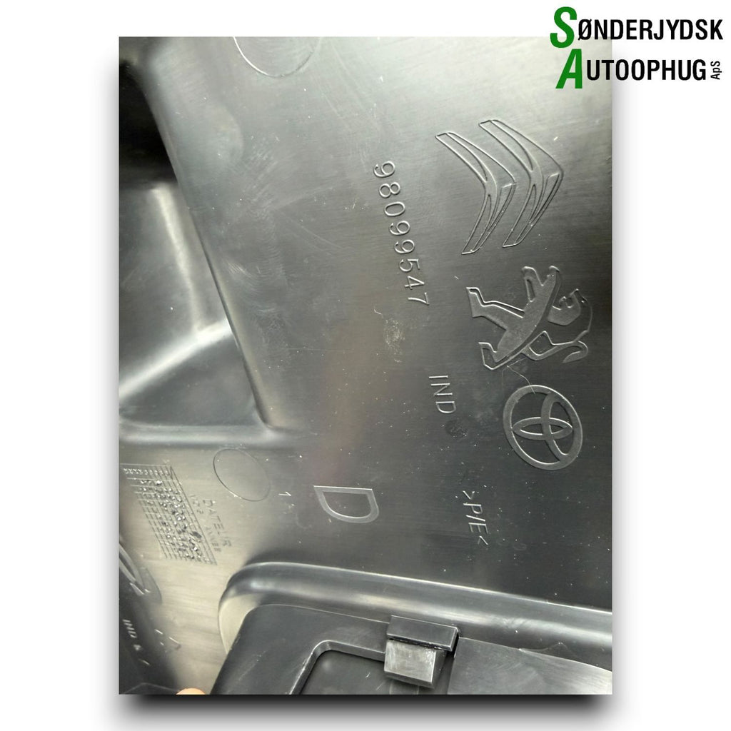 Peugeot Expert Håndtag Indvendig Med OEM Nr. 98099547 Fra Peugeot Ophugger