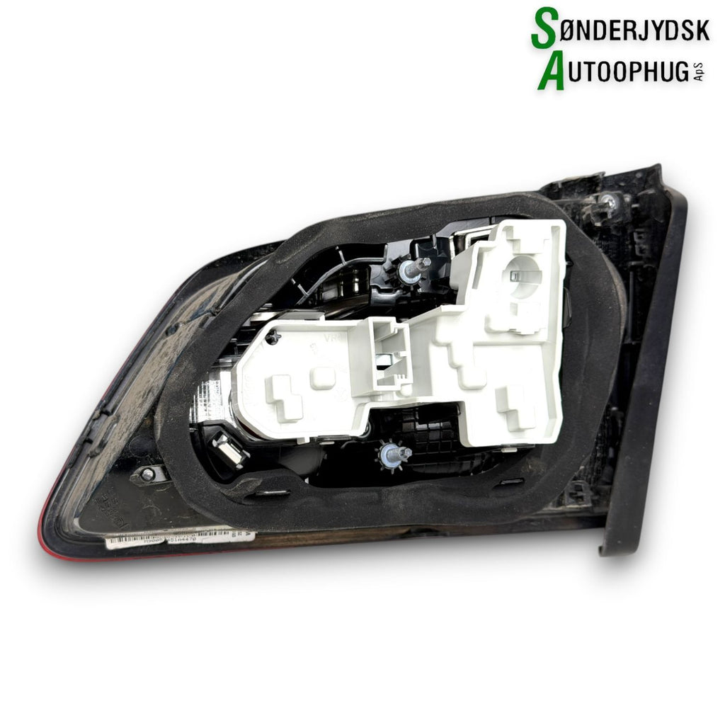 VW Golf Sportsvan Baglygte Med OEM Nr. 510945093K Fra VW Ophugger