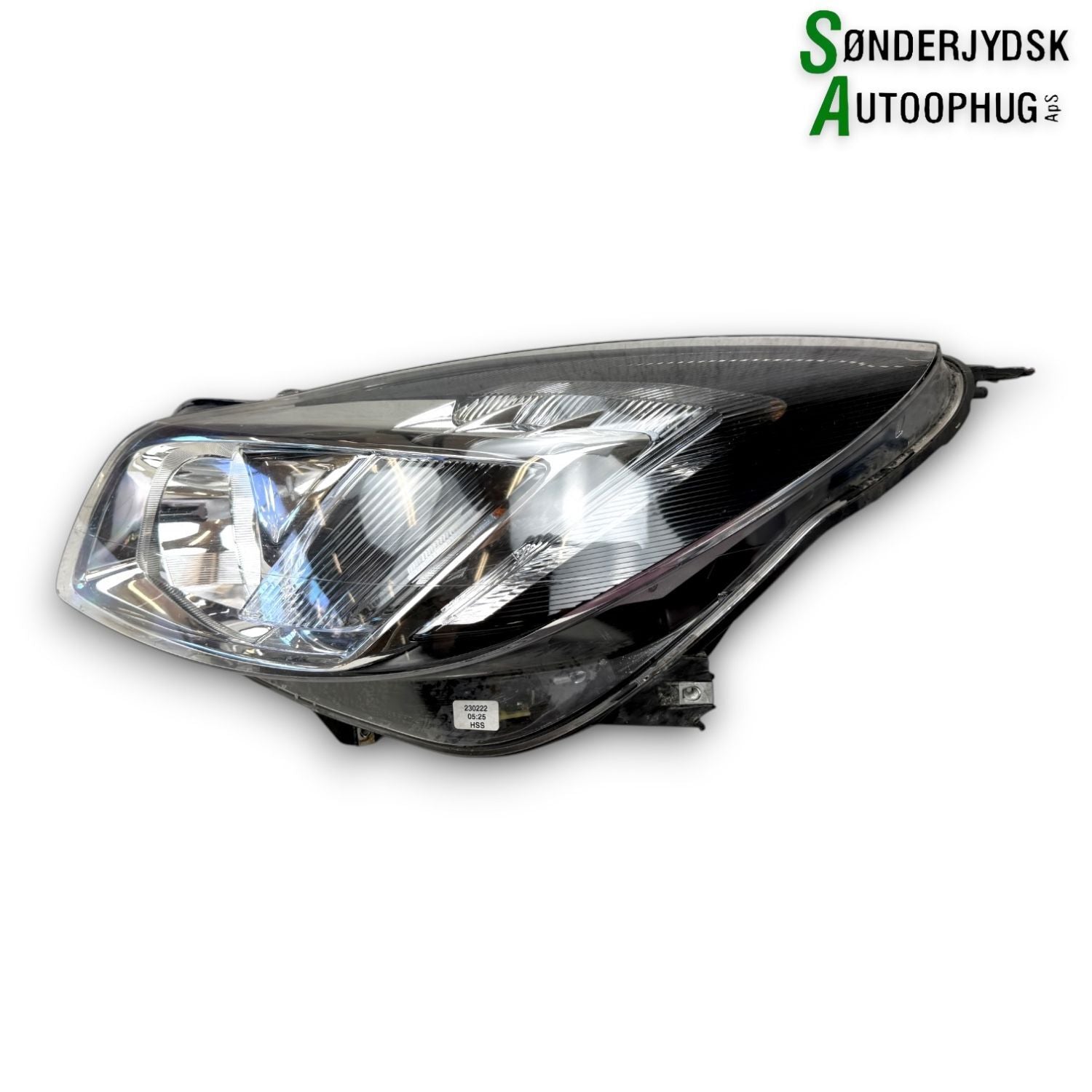 Opel Insignia A Forlygte Med OEM Nr. 22925418 Fra Opel Ophugger