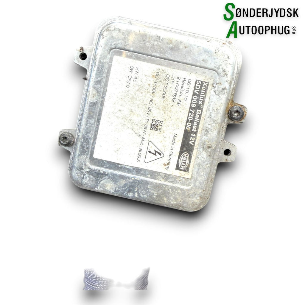 Opel Insignia A Forlygte Med OEM Nr. 22925419 Fra Opel Ophugger
