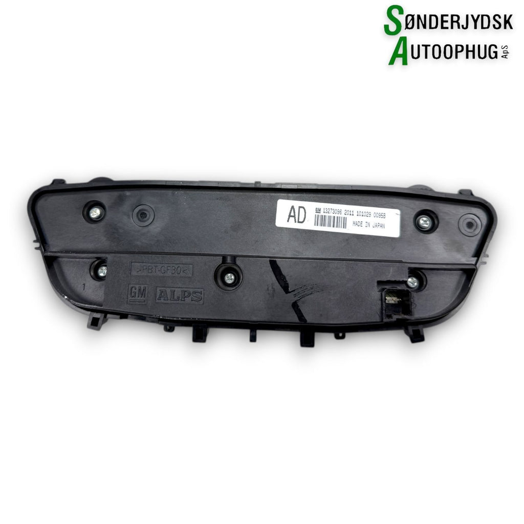 Opel Insignia A Varmeregulering Med OEM Nr. 13273096 Fra Opel Ophugger