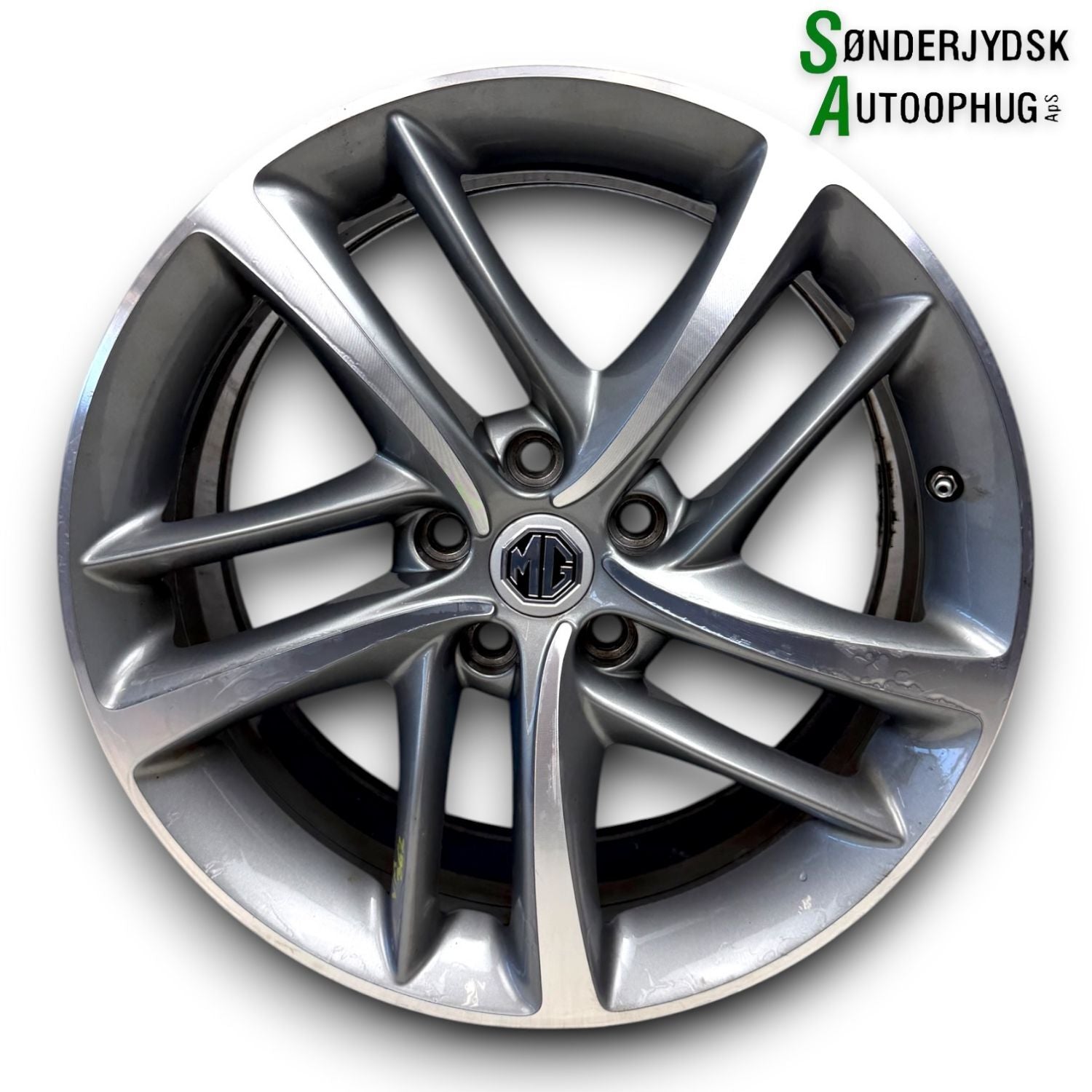 MG Ehs Hybrid Fælg Med OEM Nr. 10485512MUF5 Fra MG Ophugger