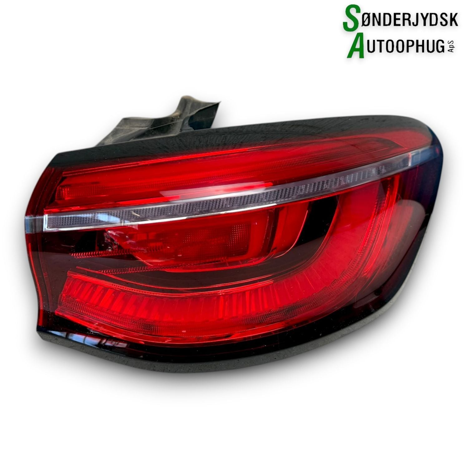 MG Ehs Hybrid Baglygte Med OEM Nr. 10420734 Fra MG Ophugger