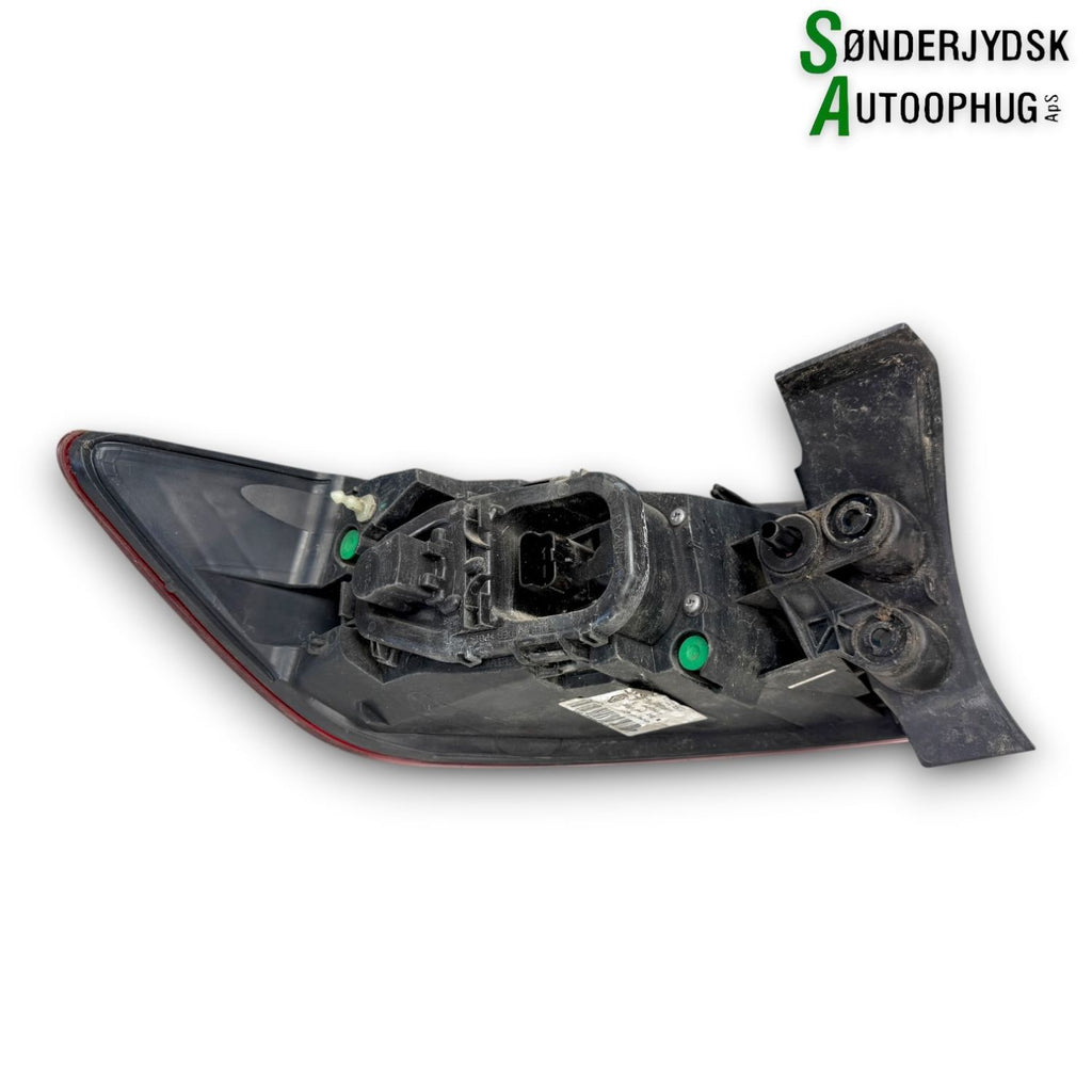 Renault Clio 4 Baglygte Med OEM Nr. 265502631R Fra Renault Ophugger