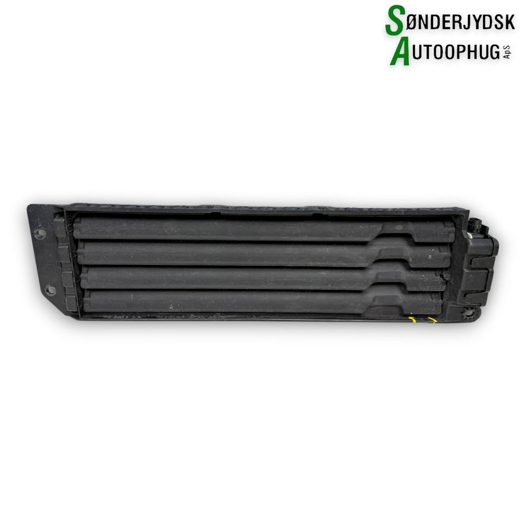 Renault Captur 2 Luftindtag For Med OEM Nr. 214F68290R Fra Renault Ophugger