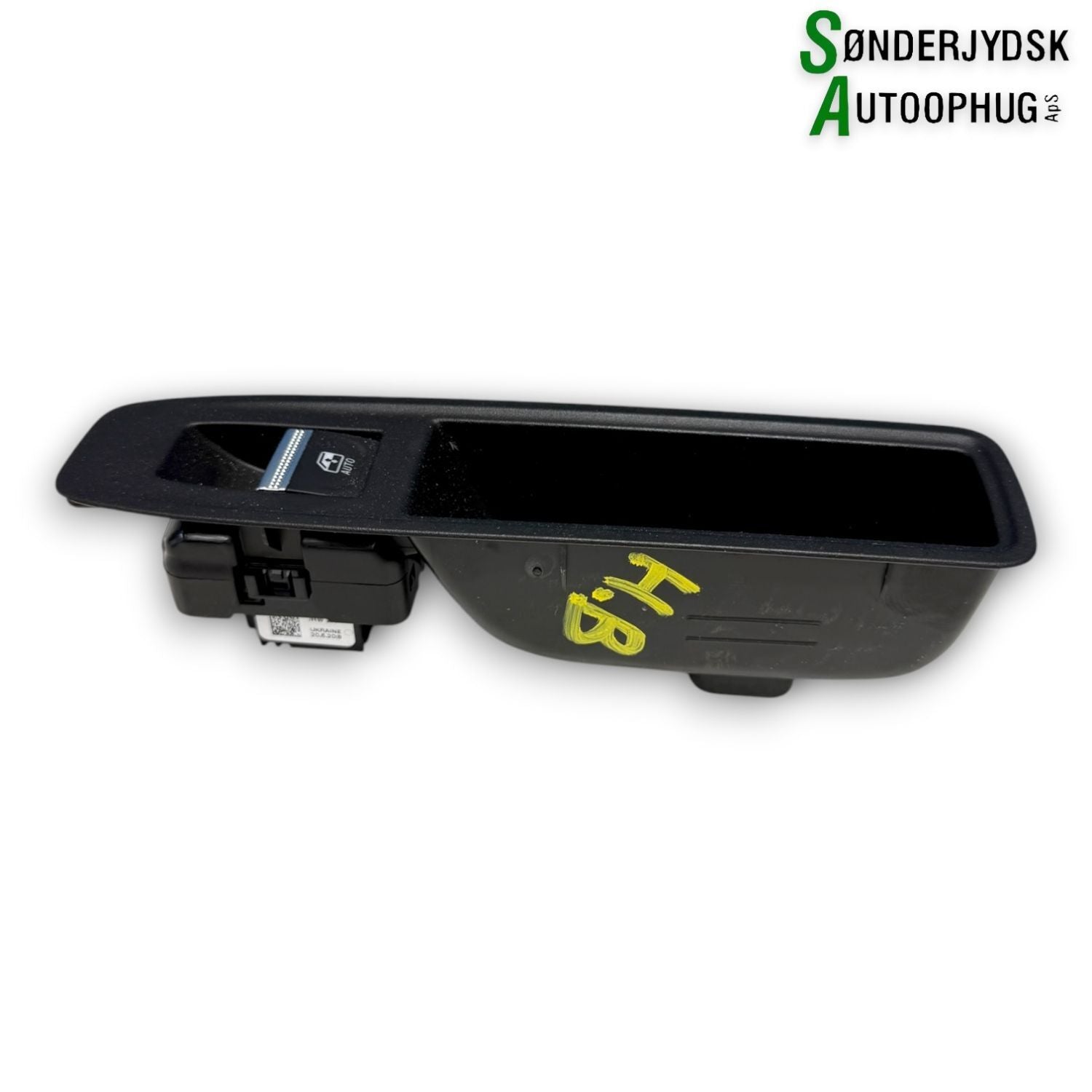 Renault Captur 2 Kontakt Rudehejs Med OEM Nr. 254114723R Fra Renault Ophugger