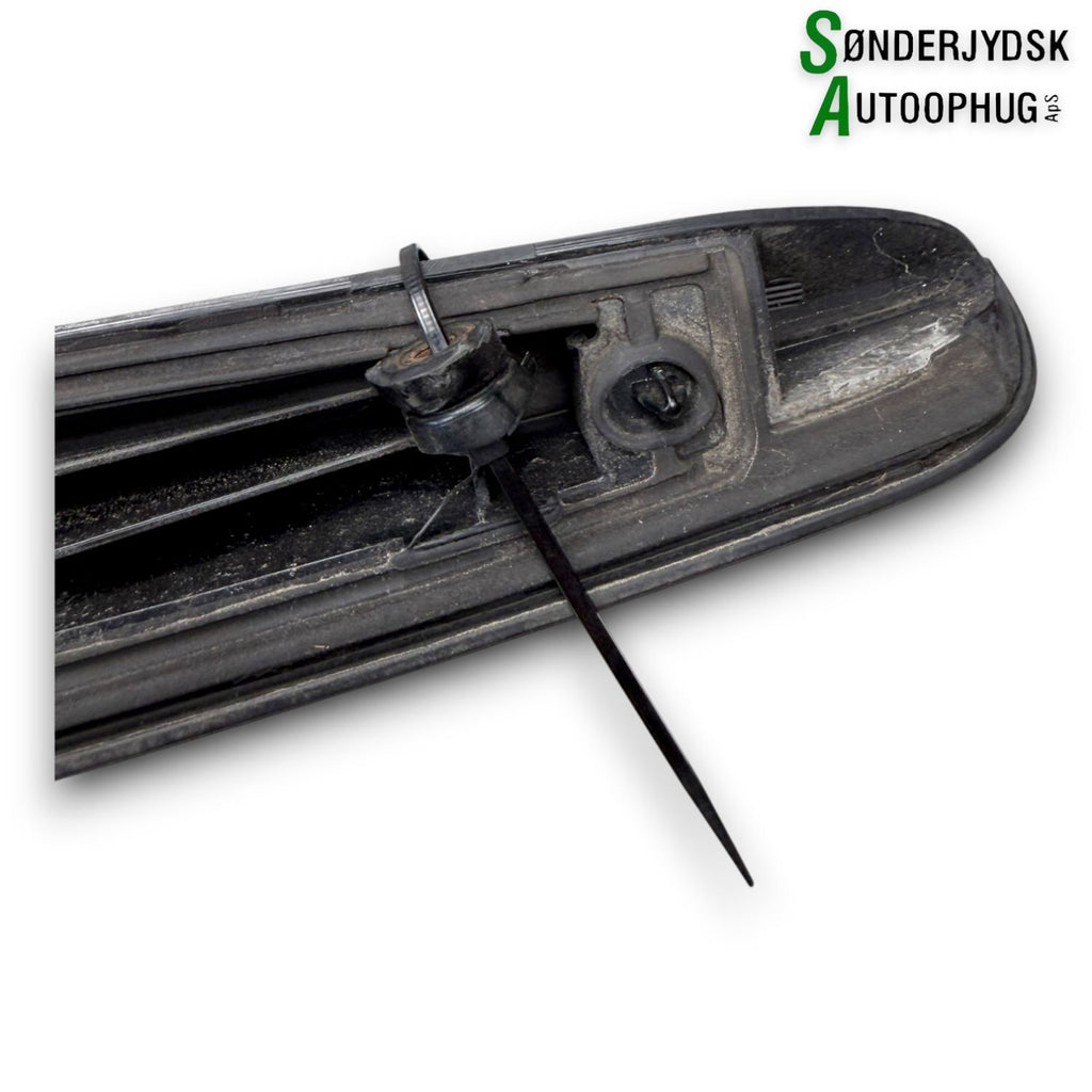 Mercedes A W169 Håndtag Udvendig Med OEM Nr. A2218702410 Fra Mercedes Ophugger