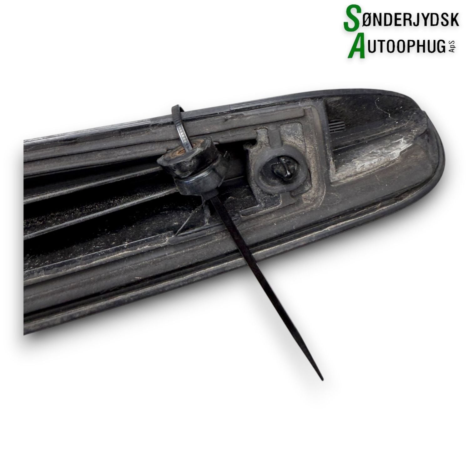 Mercedes A W169 Håndtag Udvendig Med OEM Nr. A2218702410 Fra Mercedes Ophugger