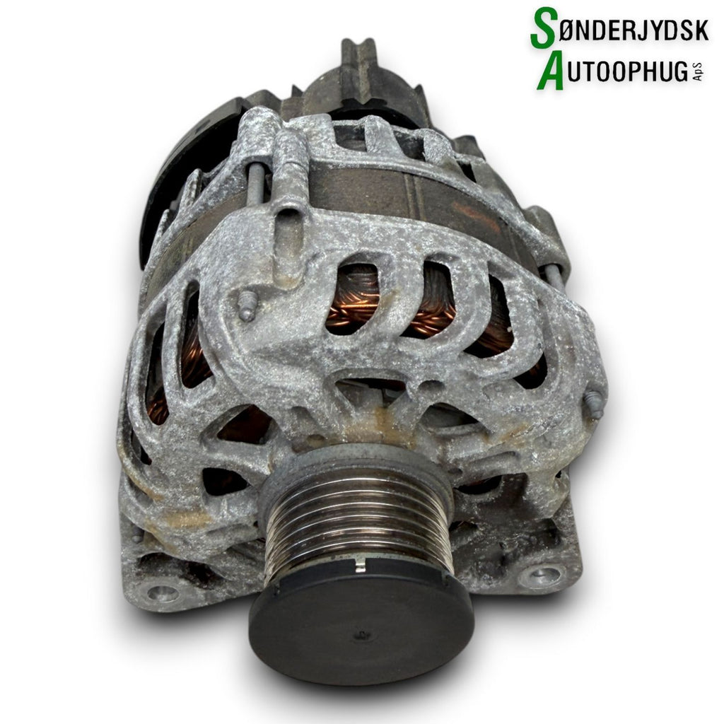 Renault Captur 2 Generator Med OEM Nr. 231005300R Fra Renault Ophugger