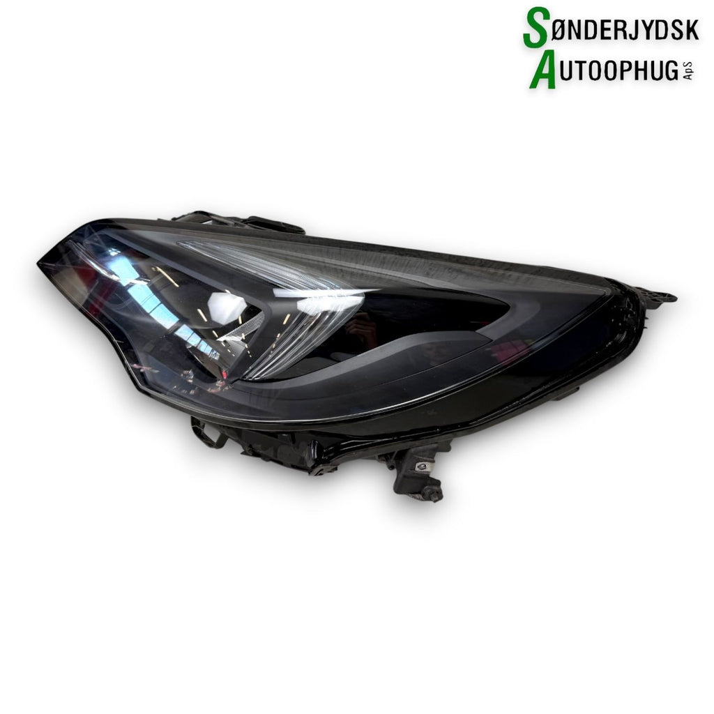 Opel Astra K Forlygte Med OEM Nr. 39179825 Fra Opel Ophugger