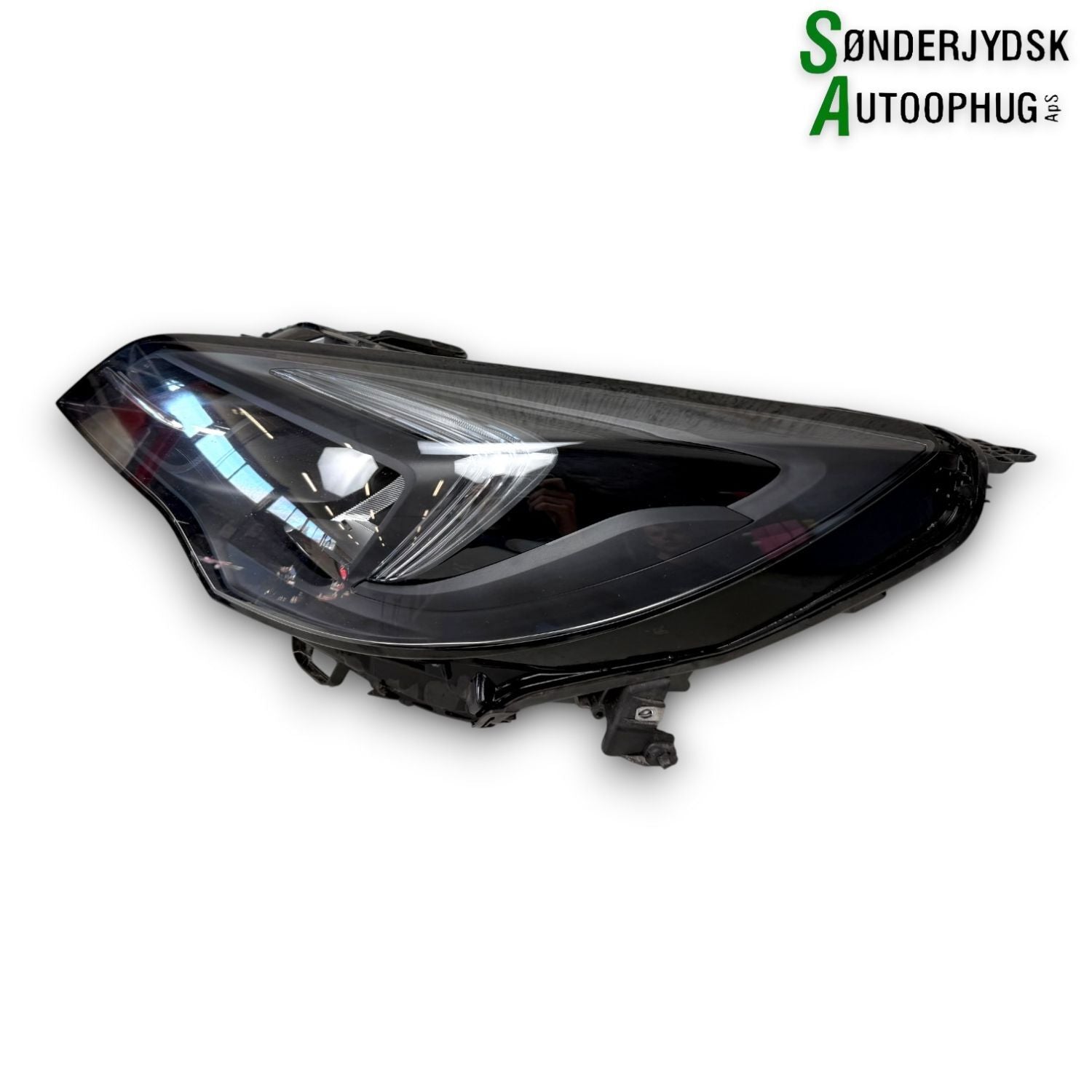Opel Astra K Forlygte Med OEM Nr. 39179825 Fra Opel Ophugger