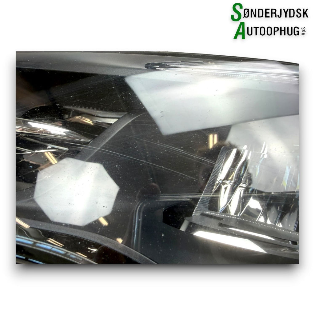 Opel Astra K Forlygte Med OEM Nr. 39179825 Fra Opel Ophugger