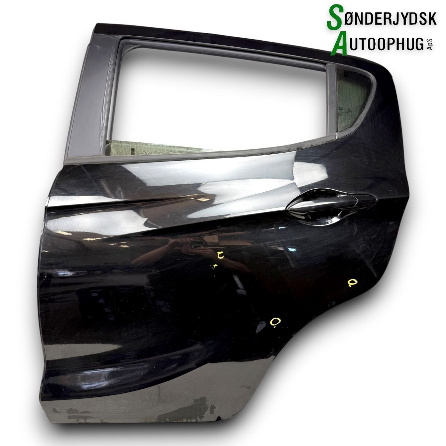 Opel Karl Bagdør V Med OEM Nr. 42492205 Fra Opel Ophugger