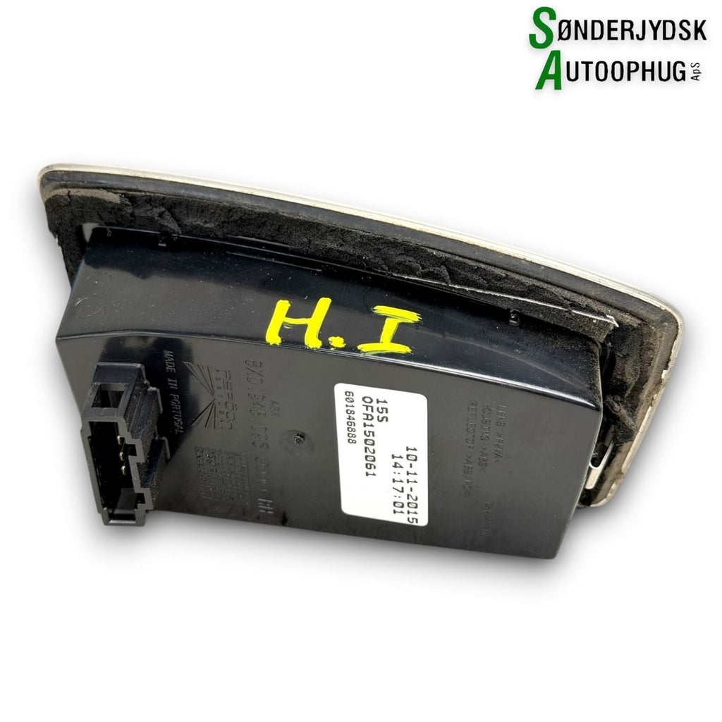 Audi A1 Baglygte Med OEM Nr. 8X0945096 Fra Audi Ophugger