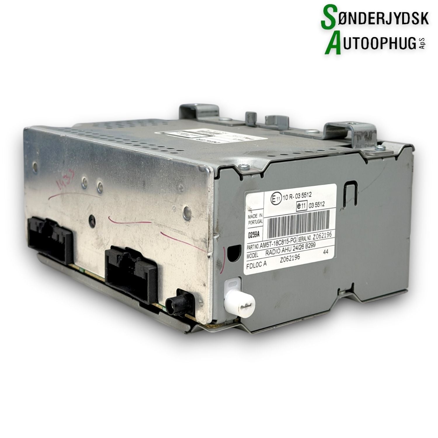 Ford Fiesta 7 Radio Med OEM Nr. 2024533 Fra Ford Ophugger