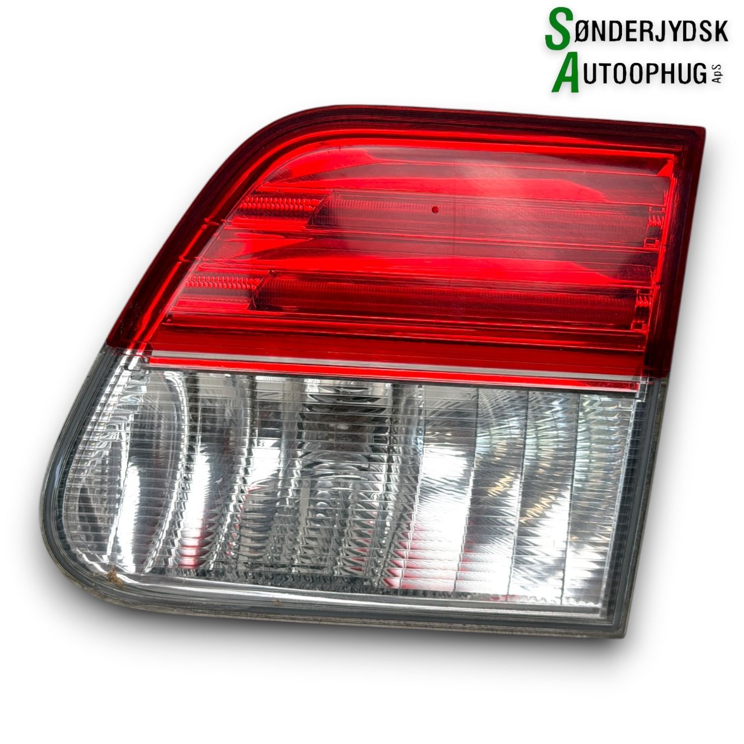 Toyota Avensis Baglygte Med OEM Nr. 8158005140 Fra Toyota Ophugger
