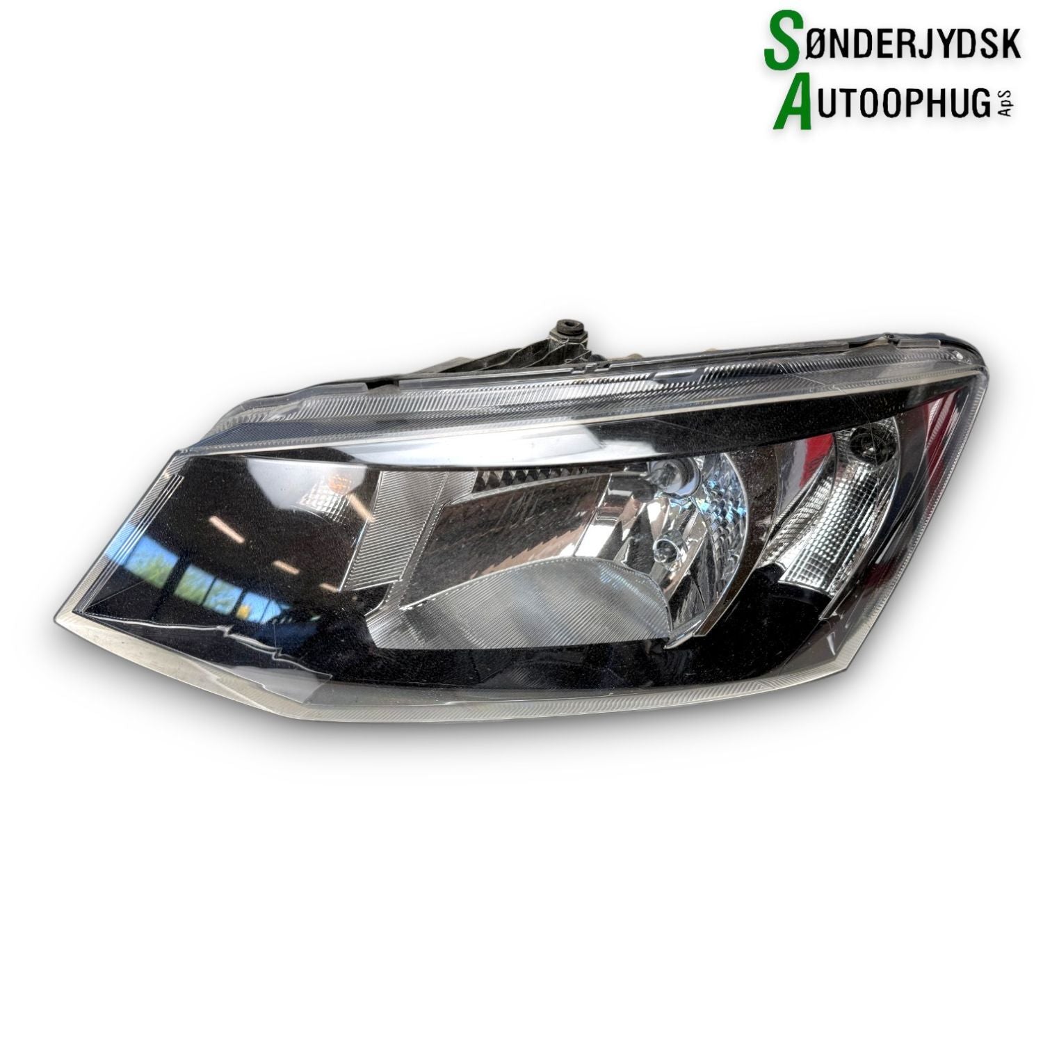 Skoda Fabia Forlygte Med OEM Nr. 6V1941017 Fra Skoda Ophugger
