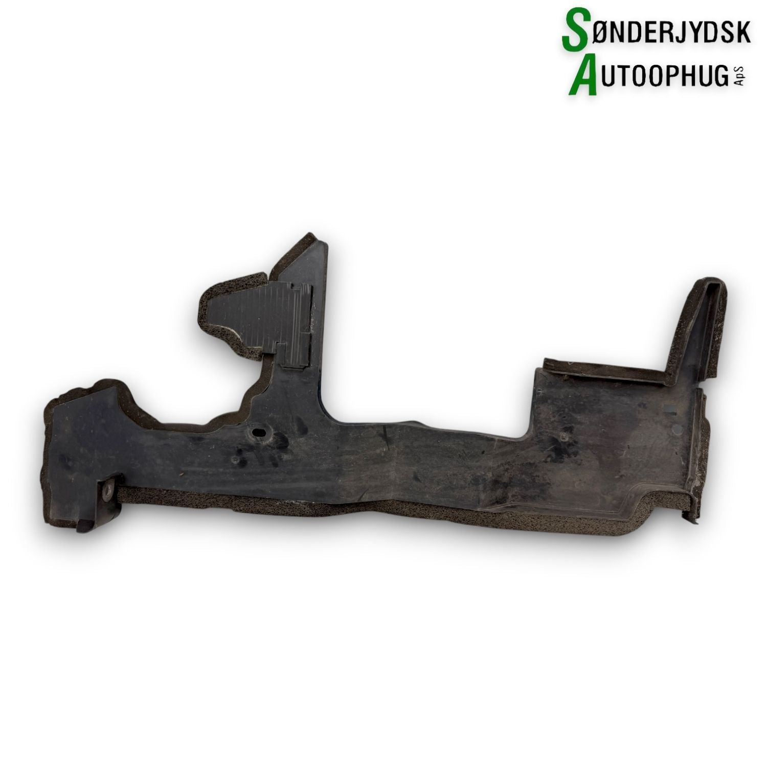 Nissan Qashqai Front, Løsdele Med OEM Nr. 215594EA1A Fra Nissan Ophugger