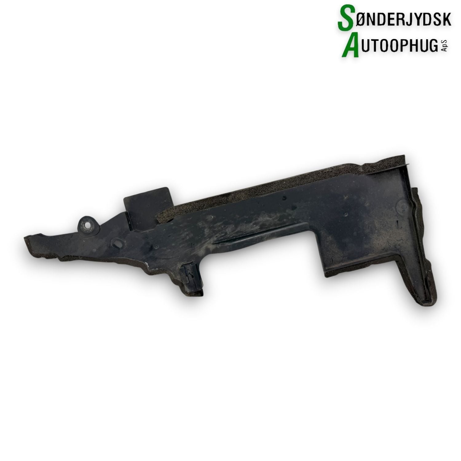 Nissan Qashqai Front, Løsdele Med OEM Nr. 215584EA0A Fra Nissan Ophugger