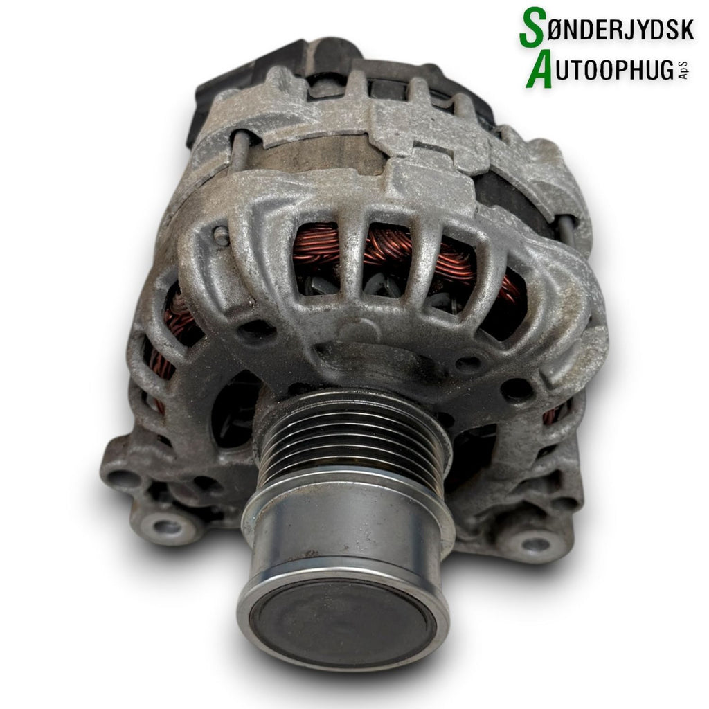 Skoda Fabia Generator Med OEM Nr. 04E903015GX Fra Skoda Ophugger