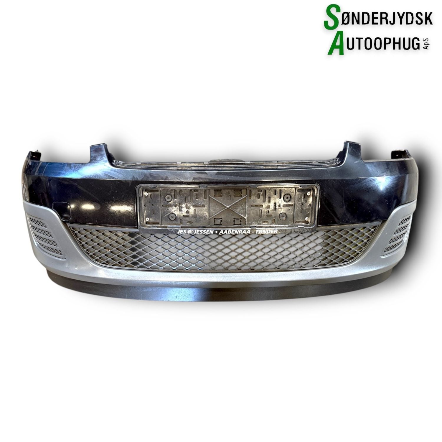 Ford Fiesta 6 Forkofanger Med OEM Nr. 1375873 Fra Ford Ophugger