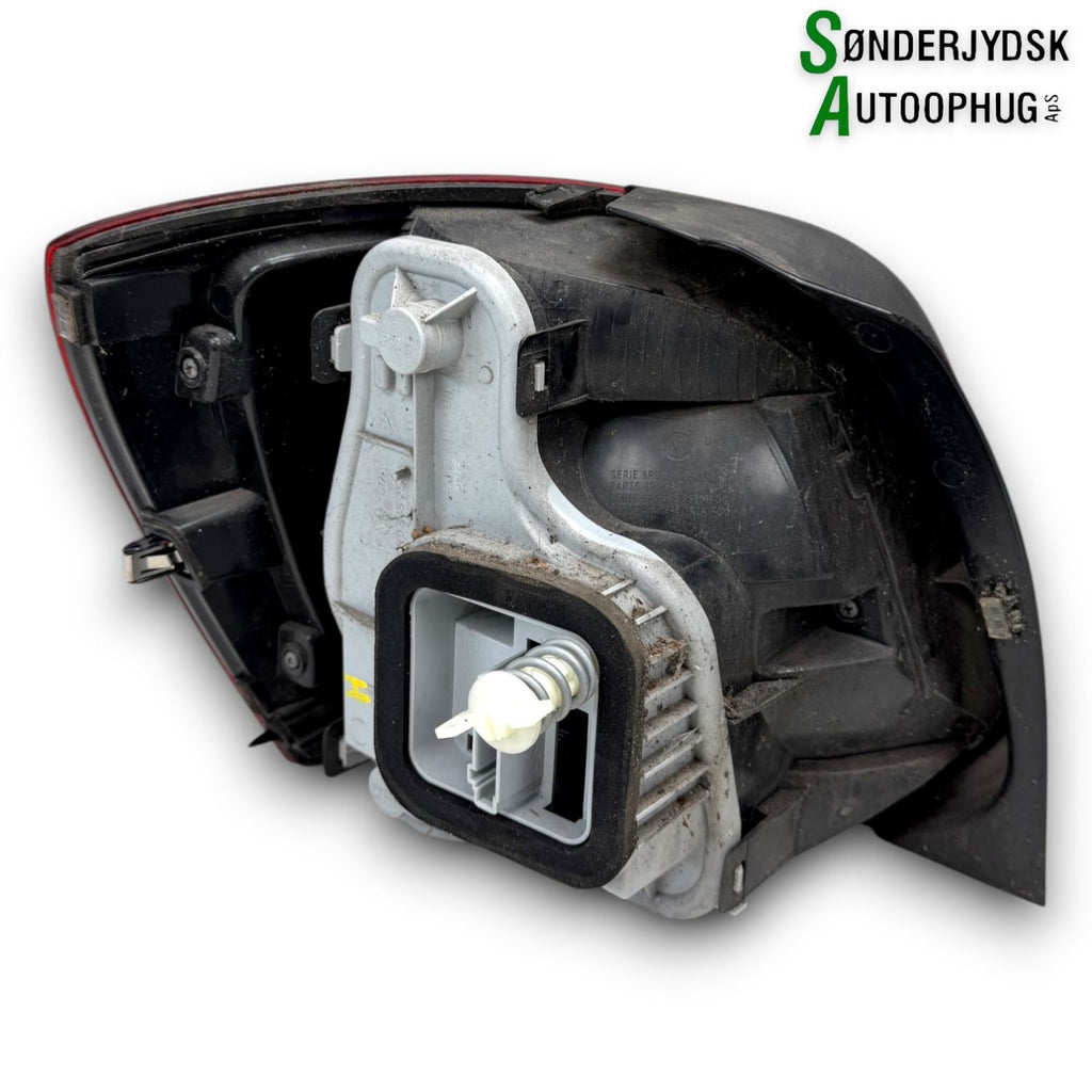 VW Polo 6R Baglygte Med OEM Nr. 6R0945096N Fra VW Ophugger