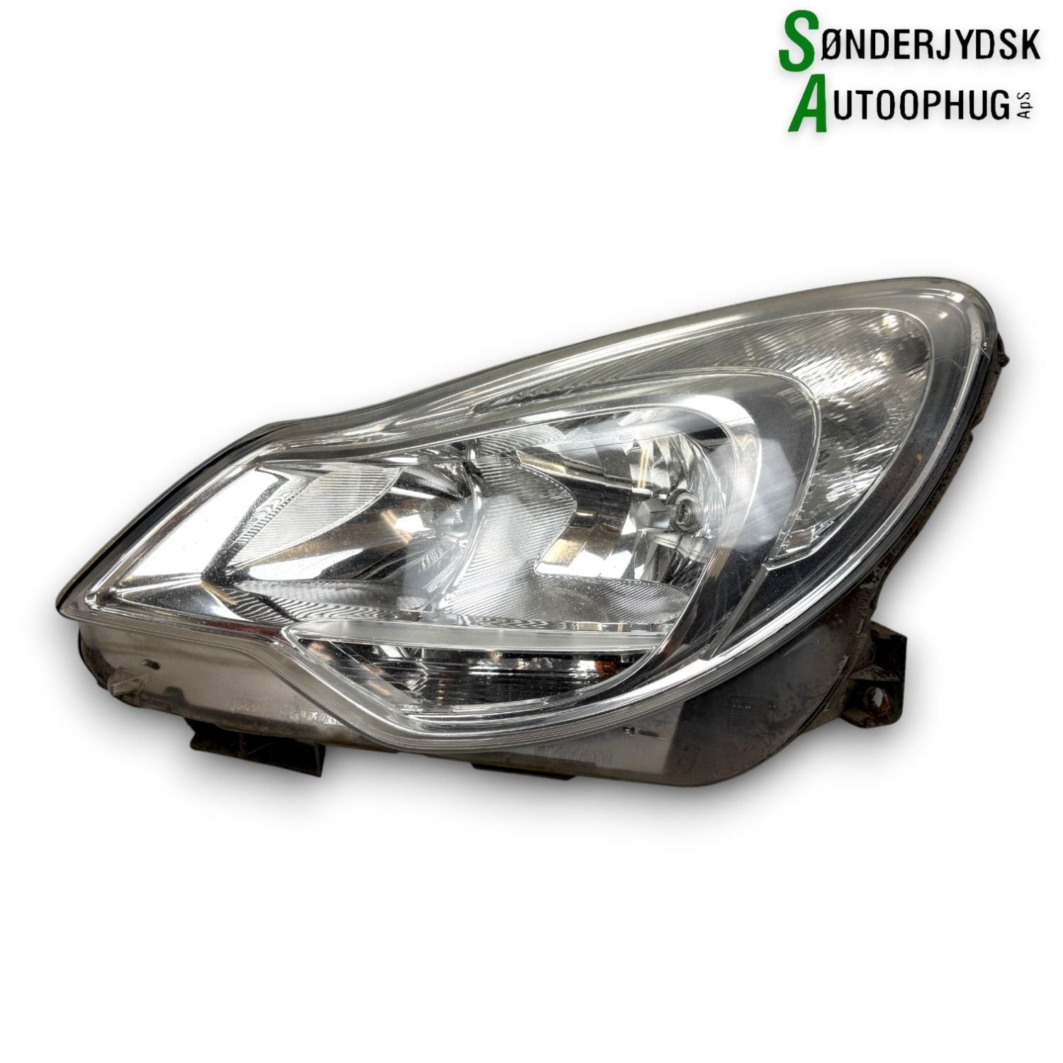 Opel Corsa D Forlygte Med OEM Nr. 13295011 Fra Opel Ophugger