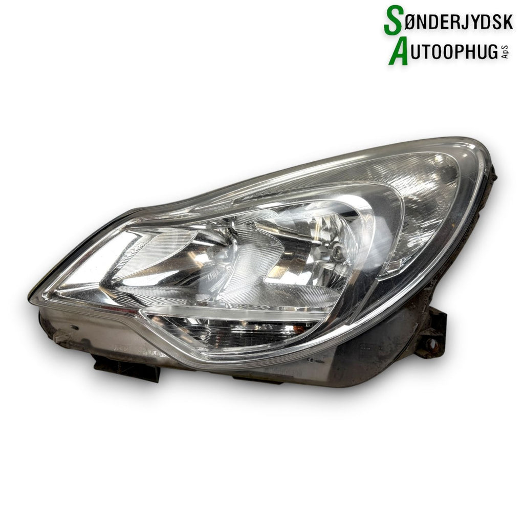 Opel Corsa D Forlygte Med OEM Nr. 95507717 Fra Opel Ophugger