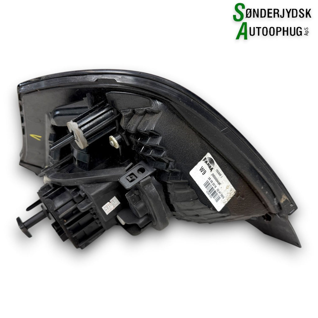 Renault Twingo 3 Baglygte Med OEM Nr. 265555949R Fra Renault Ophugger