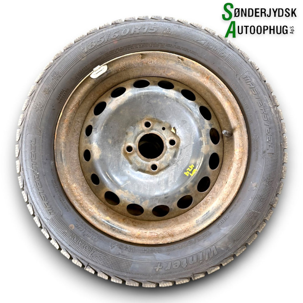 Renault Twingo 3 Fælge M/Vinter Dæk   Med OEM Nr. 403006200R Fra Renault Ophugger