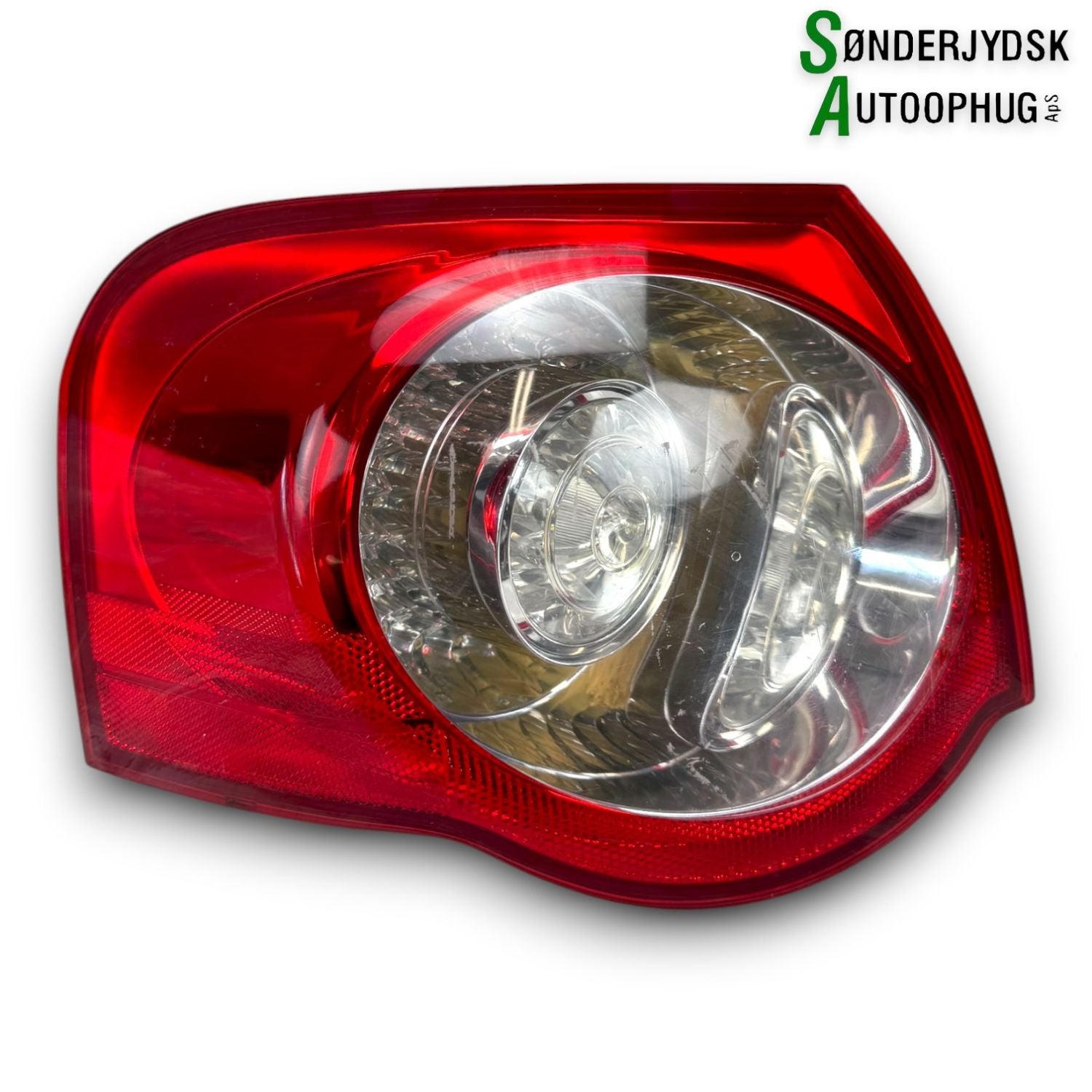 VW Passat 3C Baglygte Med OEM Nr. 3C9945095N Fra VW Ophugger