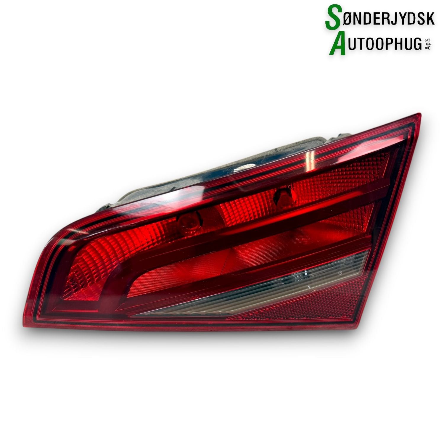 Audi A3 8V Baglygte Med OEM Nr. 8V4945094 Fra Audi Ophugger