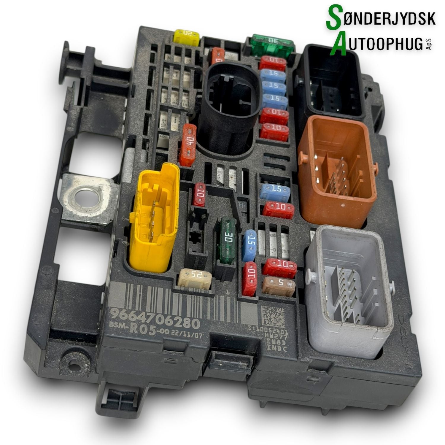Peugeot 308 Sikringsboks Med OEM Nr. 9807028780 Fra Peugeot Ophugger
