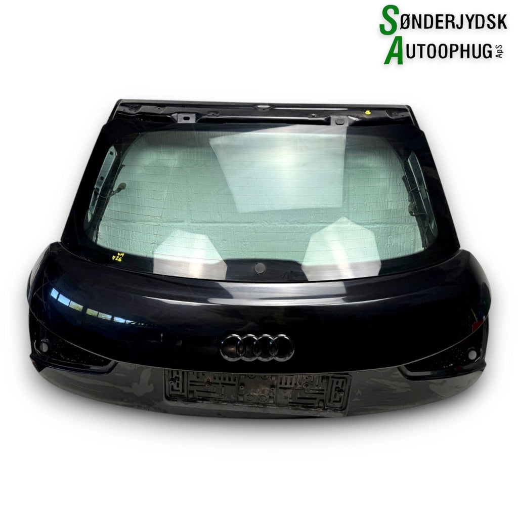 Audi A1 Bagklap Med OEM Nr. 8X3827023 Fra Audi Ophugger
