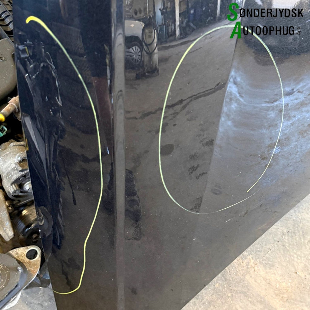 Audi A1 Fronthjelm Med OEM Nr. 8X0823029 Fra Audi Ophugger